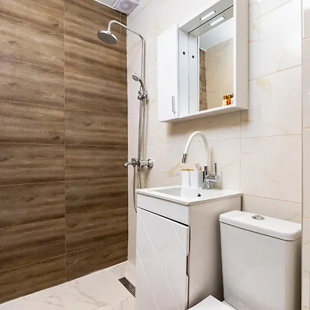 Apartament Modern 1br With Private Garage Near Mall Plovdiv, Pulmed And Rowing Canal