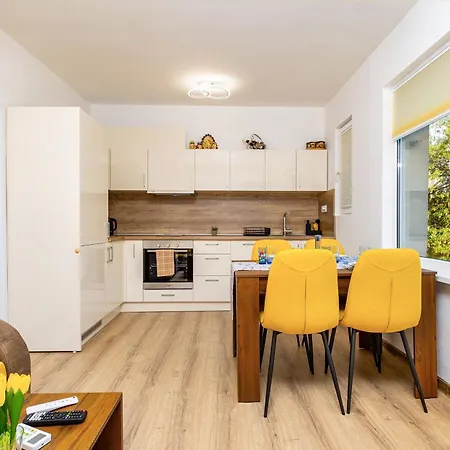 Apartament Modern 1br With Private Garage Near Mall Plovdiv, Pulmed And Rowing Canal Płowdiw