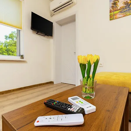 Apartament Modern 1br With Private Garage Near Mall Plovdiv, Pulmed And Rowing Canal Płowdiw
