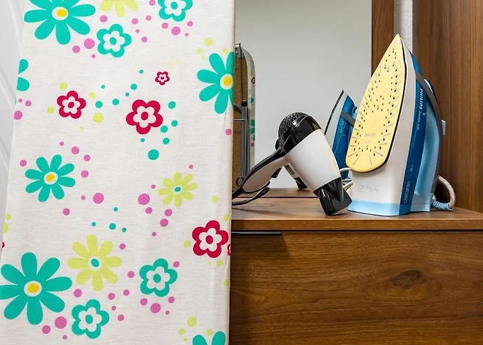 Modern 1br With Private Garage Near Mall Plovdiv, Pulmed And Rowing Canal