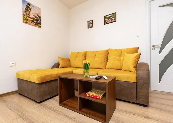 Modern 1br With Private Garage Near Mall Plovdiv, Pulmed And Rowing Canal
