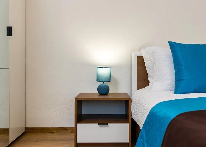 Apartment Modern 1br With Private Garage Near Mall Plovdiv, Pulmed And Rowing Canal Plowdiw