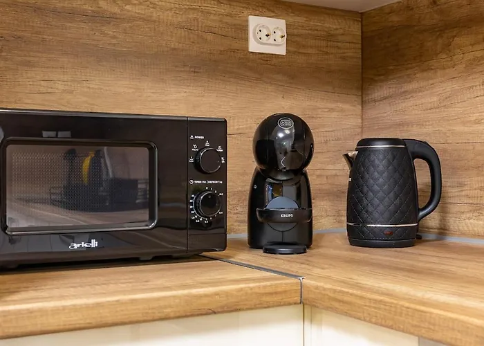 Modern 1br With Private Garage Near Mall Plovdiv, Pulmed And Rowing Canal Plovdiv