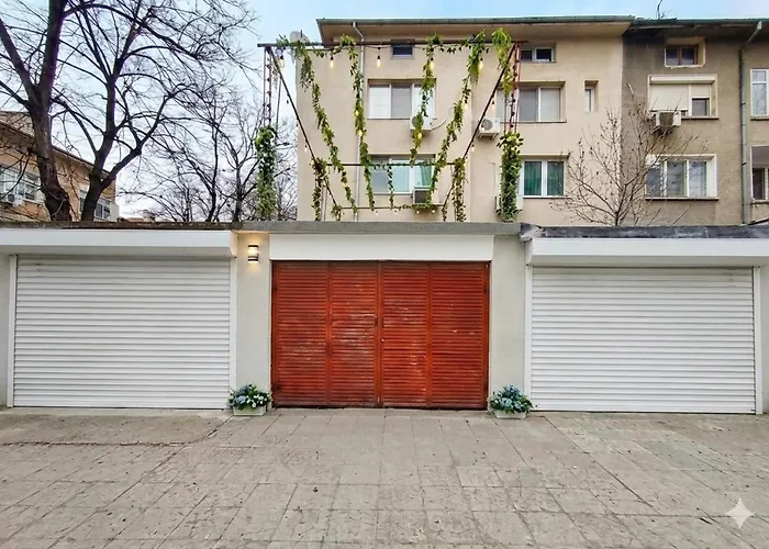 Modern 1br With Private Garage Near Mall Plovdiv, Pulmed And Rowing Canal * Plowdiw